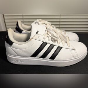Adidas Womens Grand Court 2.0 GW9214 White Casual Shoes Sneakers Size 7.5
